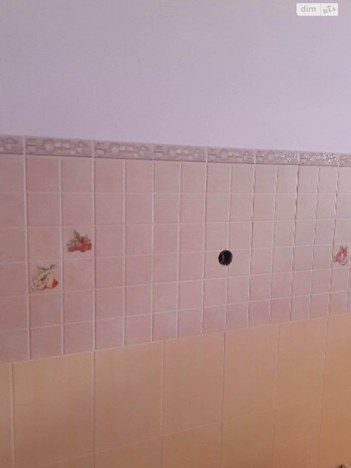 Продажа трехкомнатной квартиры в Тернополе, на ул. Курбаса Леся 7, район Аляска фото 1 Продажа трехкомнатной квартиры в Тернополе, на ул. Курбаса Леся 7, район Аляска фото 1
