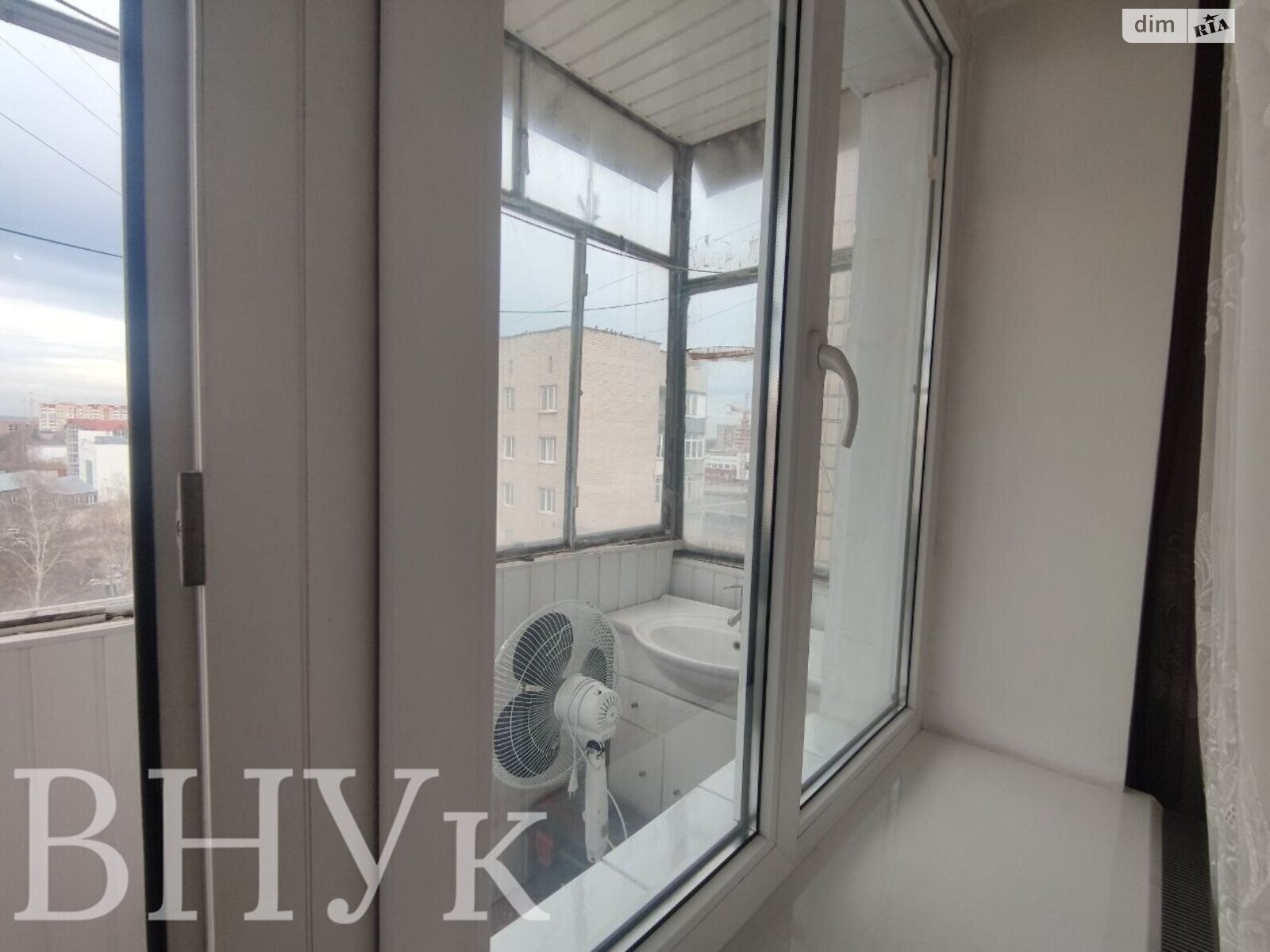Продажа однокомнатной квартиры в Тернополе, на ул. Курбаса Леся, район Аляска фото 1 Продажа однокомнатной квартиры в Тернополе, на ул. Курбаса Леся, район Аляска фото 1