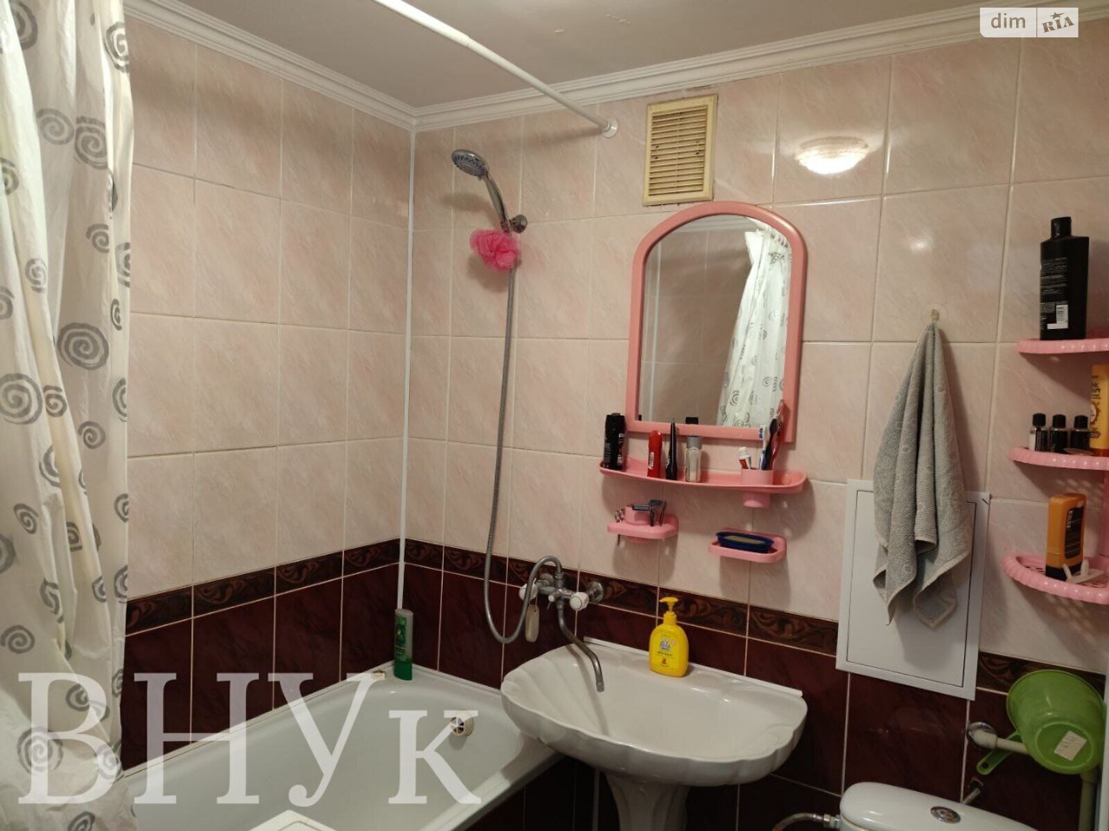Продажа однокомнатной квартиры в Тернополе, на ул. Курбаса Леся, район Аляска фото 1 Продажа однокомнатной квартиры в Тернополе, на ул. Курбаса Леся, район Аляска фото 1