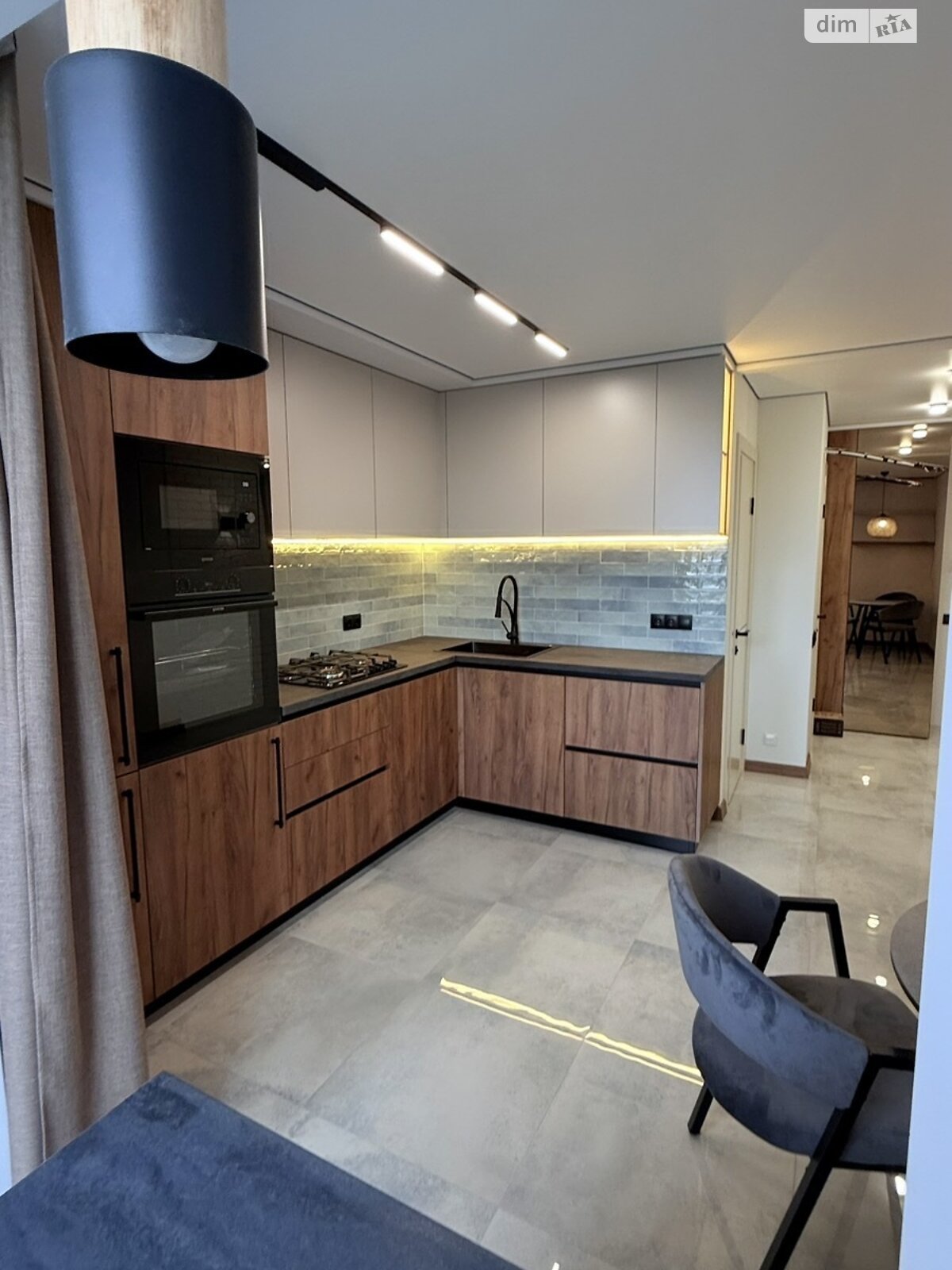 Продажа двухкомнатной квартиры в Тернополе, на ул. Курбаса Леся, район Аляска фото 1 Продажа двухкомнатной квартиры в Тернополе, на ул. Курбаса Леся, район Аляска фото 1