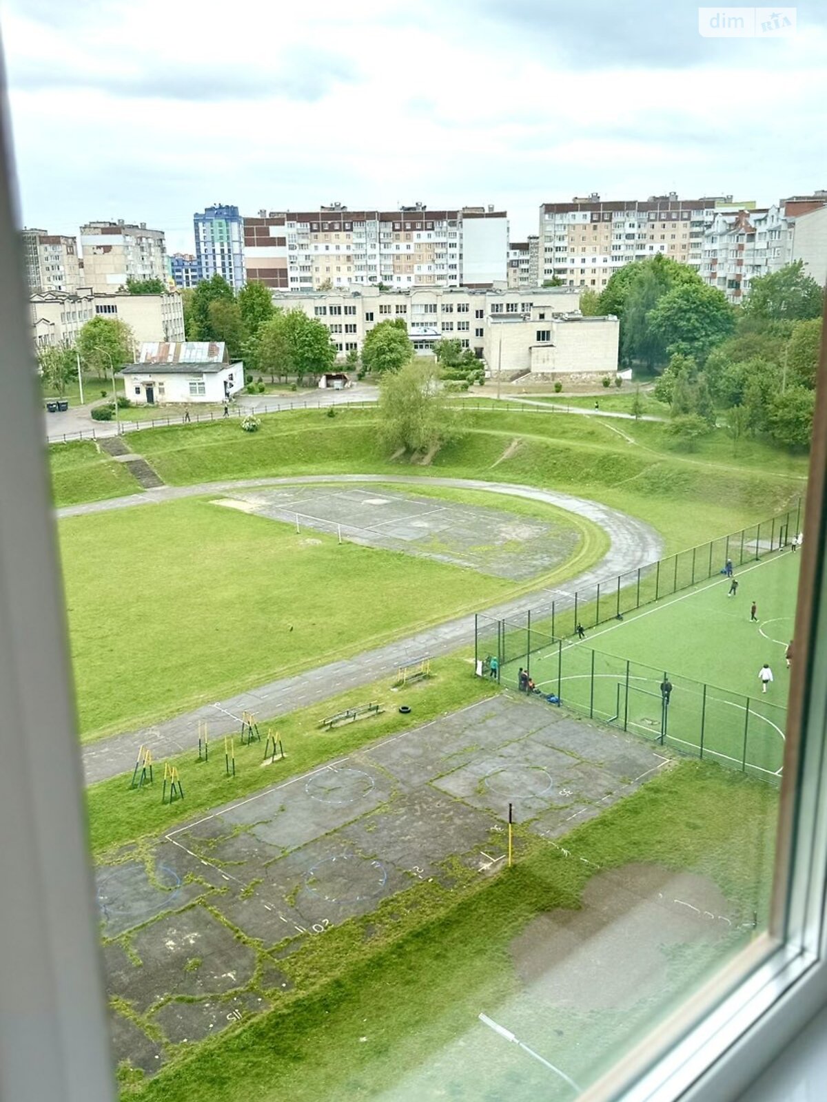 Продажа двухкомнатной квартиры в Тернополе, на ул. Курбаса Леся, район Аляска фото 1 Продажа двухкомнатной квартиры в Тернополе, на ул. Курбаса Леся, район Аляска фото 1