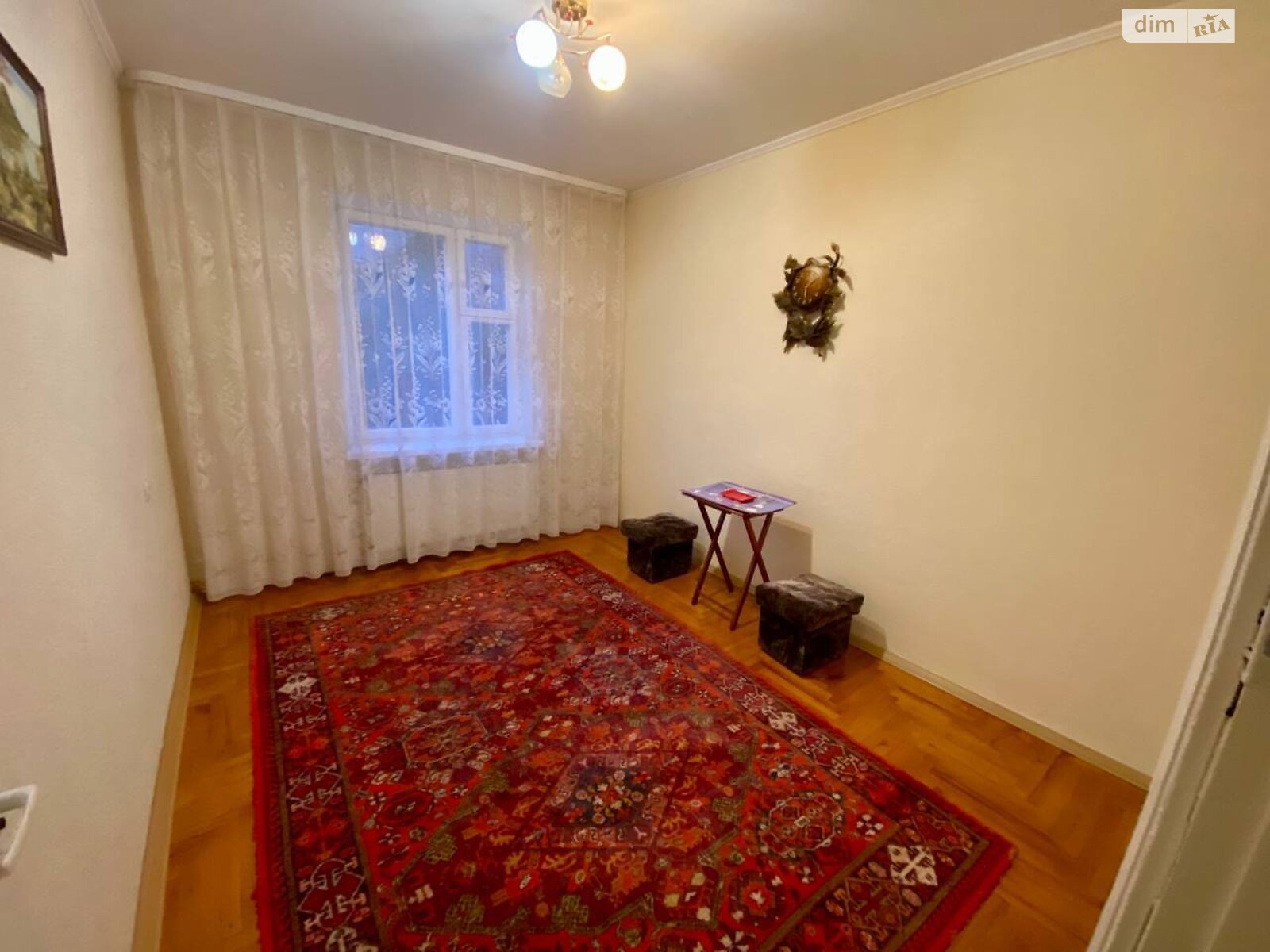 Продажа трехкомнатной квартиры в Тернополе, на ул. Курбаса Леся, район Аляска фото 1 Продажа трехкомнатной квартиры в Тернополе, на ул. Курбаса Леся, район Аляска фото 1