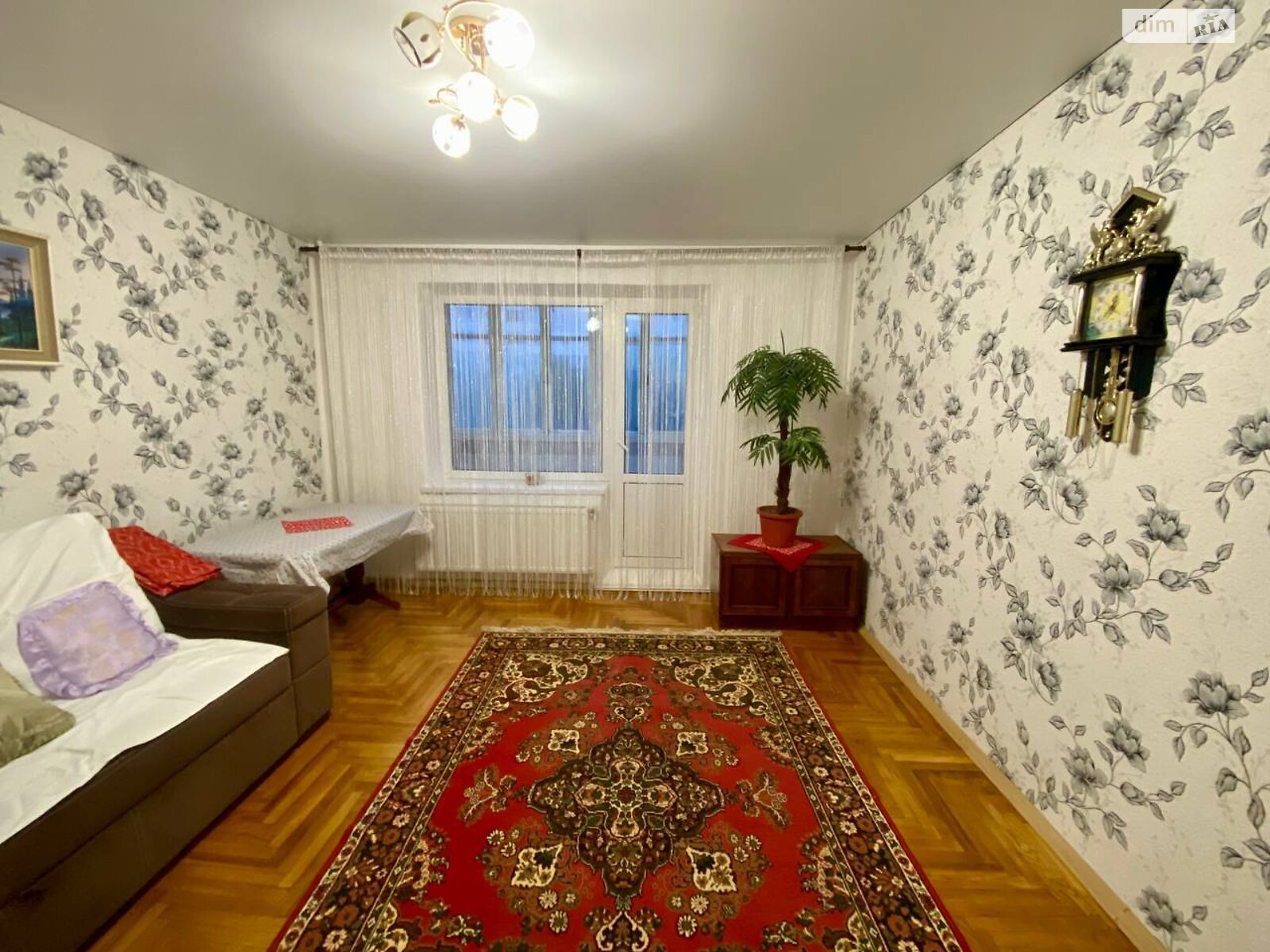 Продажа трехкомнатной квартиры в Тернополе, на ул. Курбаса Леся, район Аляска фото 1 Продажа трехкомнатной квартиры в Тернополе, на ул. Курбаса Леся, район Аляска фото 1