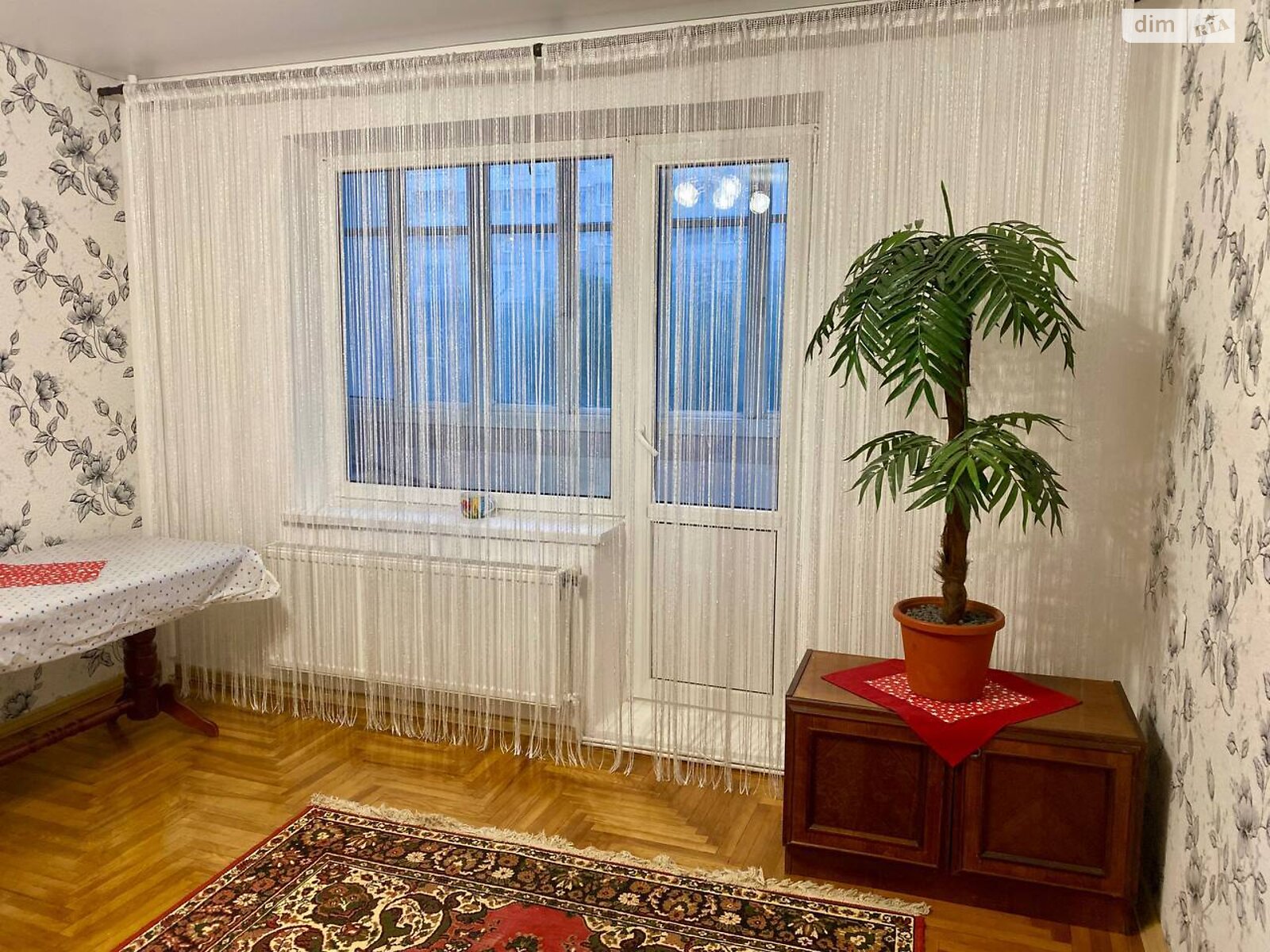 Продажа трехкомнатной квартиры в Тернополе, на ул. Курбаса Леся, район Аляска фото 1 Продажа трехкомнатной квартиры в Тернополе, на ул. Курбаса Леся, район Аляска фото 1