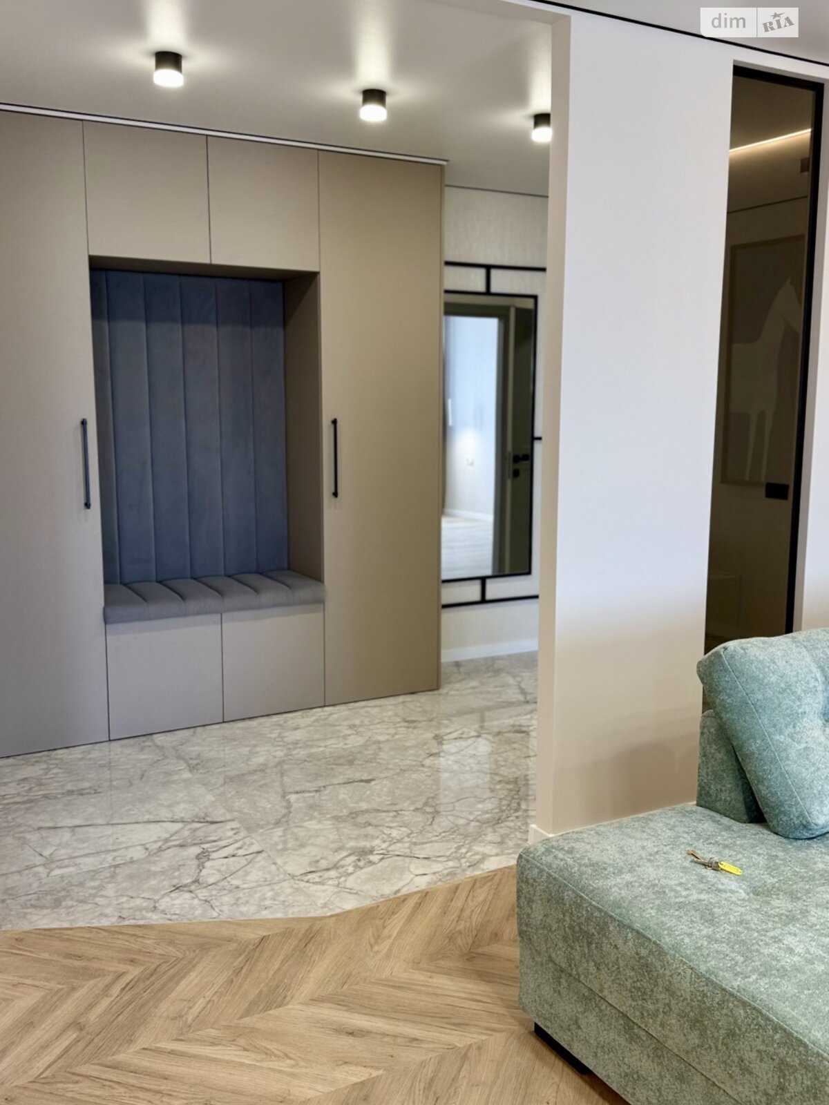 Продажа трехкомнатной квартиры в Тернополе, на ул. Курбаса Леся 10, район Аляска фото 1 Продажа трехкомнатной квартиры в Тернополе, на ул. Курбаса Леся 10, район Аляска фото 1