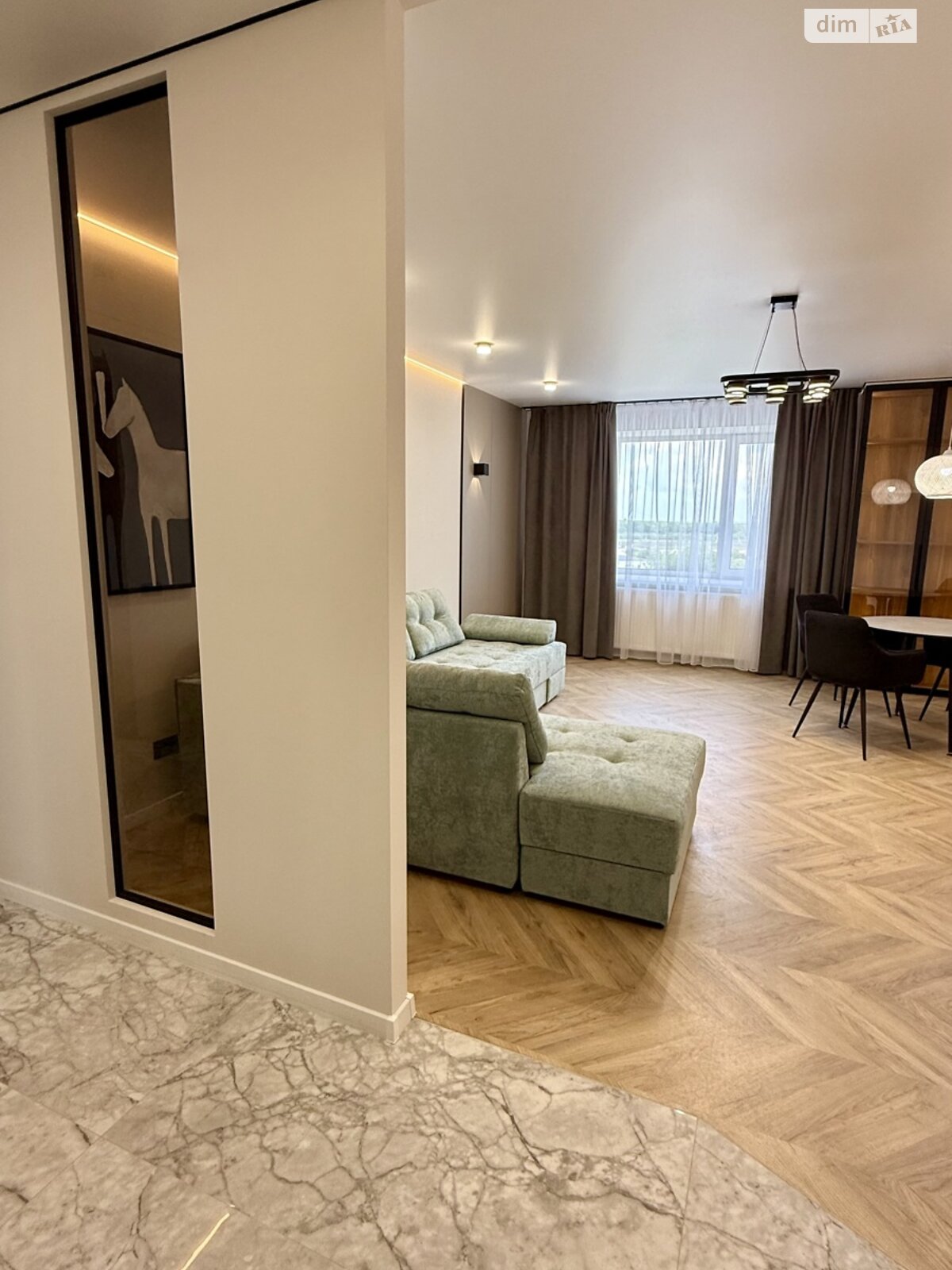 Продажа трехкомнатной квартиры в Тернополе, на ул. Курбаса Леся 10, район Аляска фото 1 Продажа трехкомнатной квартиры в Тернополе, на ул. Курбаса Леся 10, район Аляска фото 1