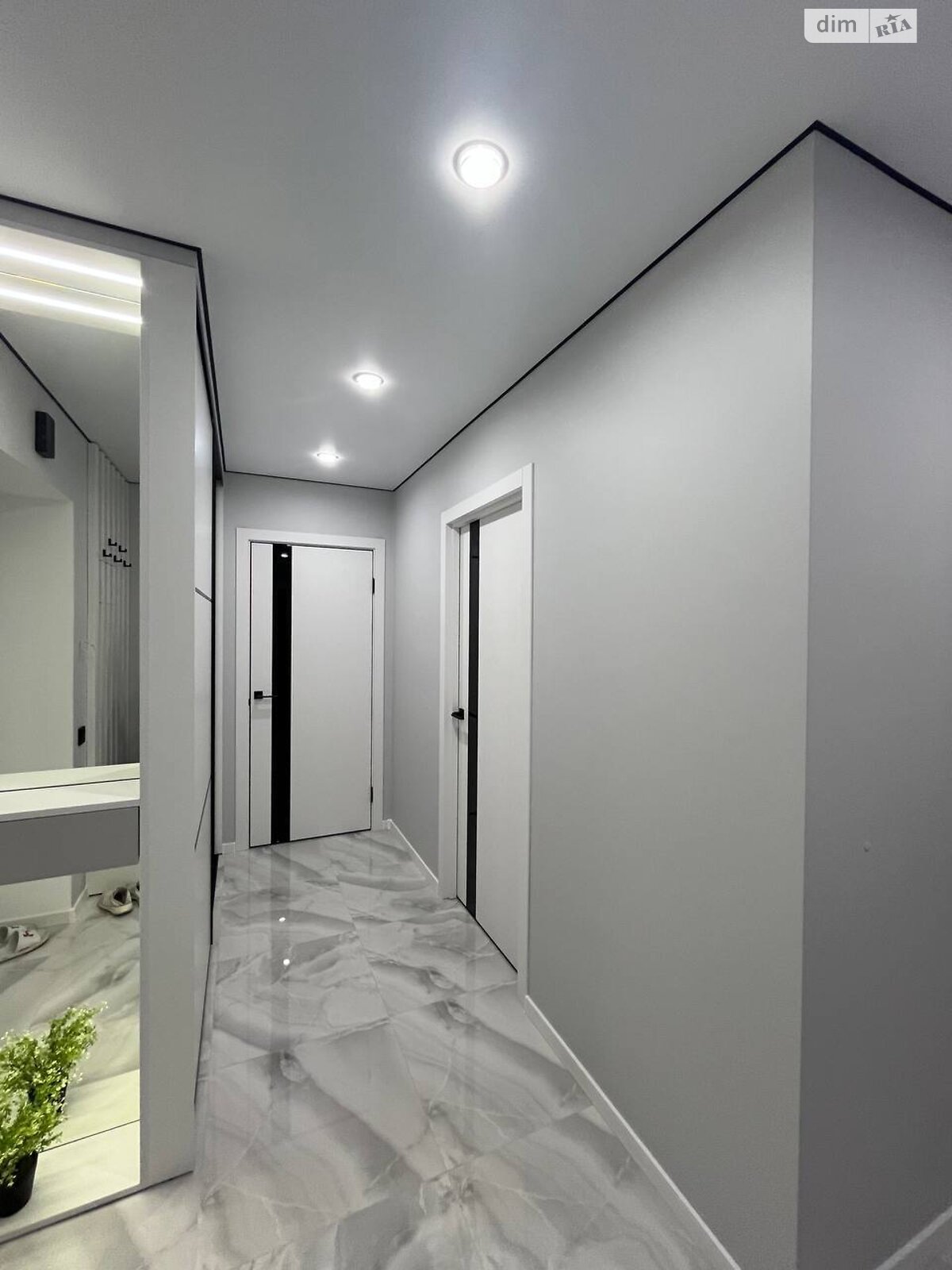 Продажа двухкомнатной квартиры в Тернополе, на ул. Курбаса Леся, район Бам фото 1 Продажа двухкомнатной квартиры в Тернополе, на ул. Курбаса Леся, район Бам фото 1
