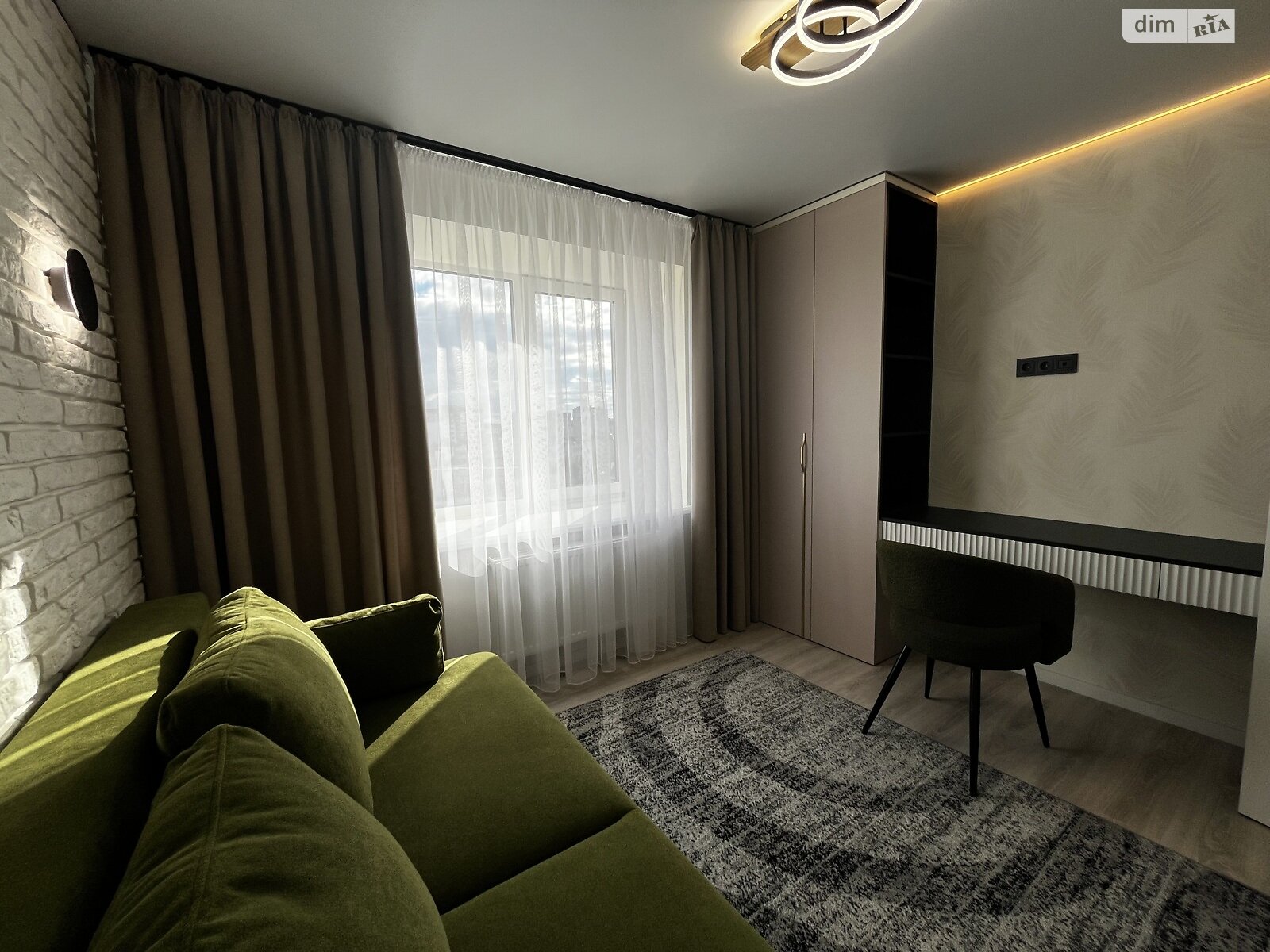 Продаж трикімнатної квартири в Тернополі, на вул. Курбаса Леся 10, район Аляска фото 1