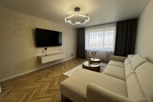 Продаж трикімнатної квартири в Тернополі, на вул. Курбаса Леся 10, район Аляска фото 2