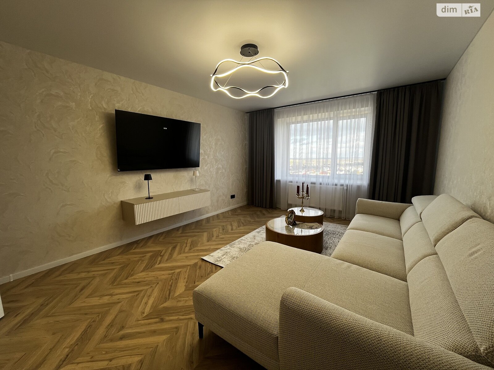 Продаж трикімнатної квартири в Тернополі, на вул. Курбаса Леся 10, район Аляска фото 1