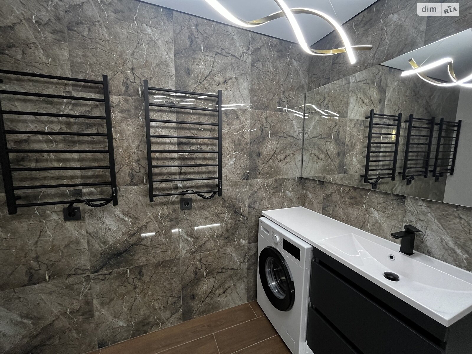 Продаж трикімнатної квартири в Тернополі, на вул. Курбаса Леся 10, район Аляска фото 1