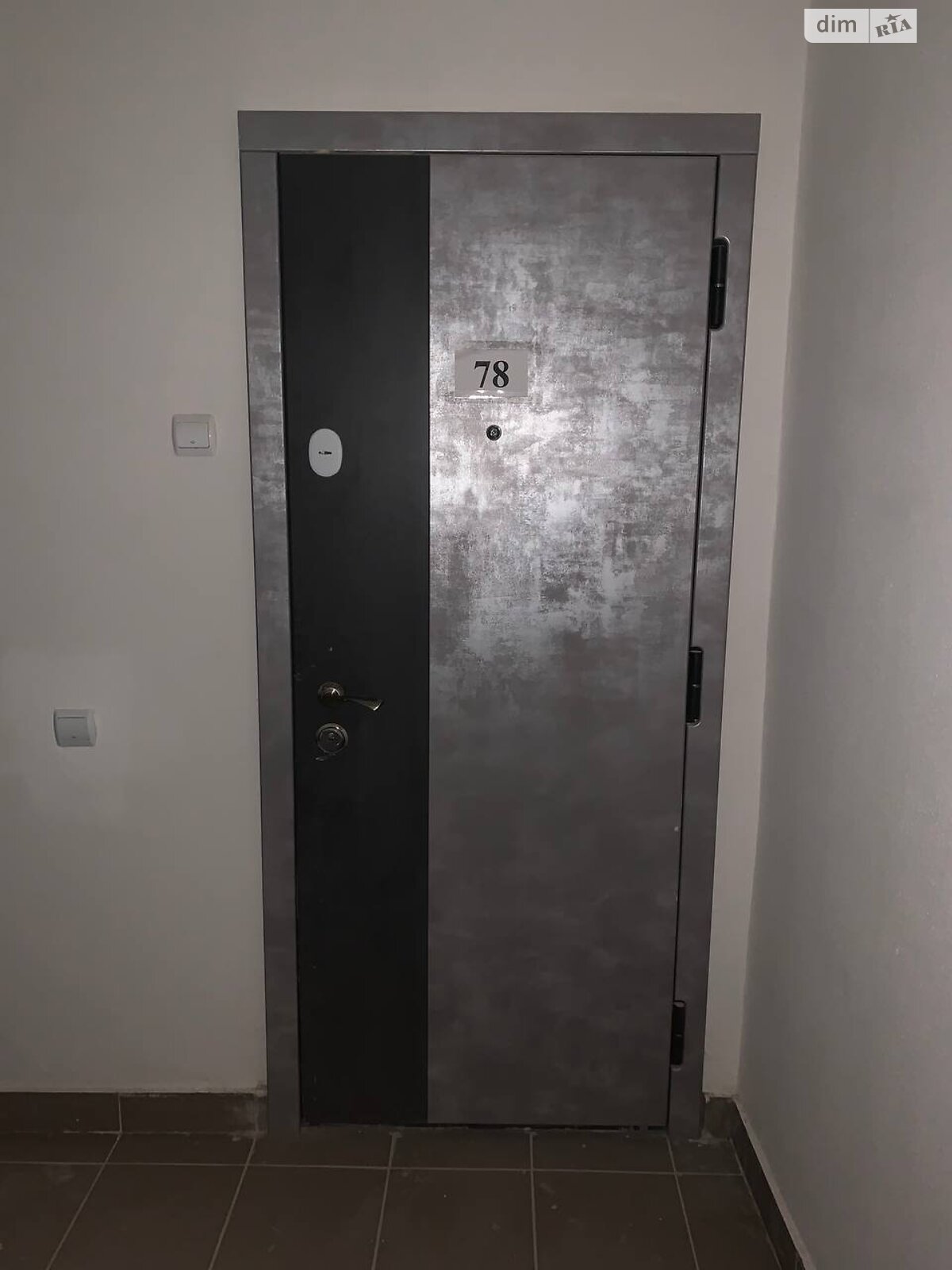 Продажа двухкомнатной квартиры в Тернополе, на ул. Владимира Великого, район Аляска фото 1 Продажа двухкомнатной квартиры в Тернополе, на ул. Владимира Великого, район Аляска фото 1