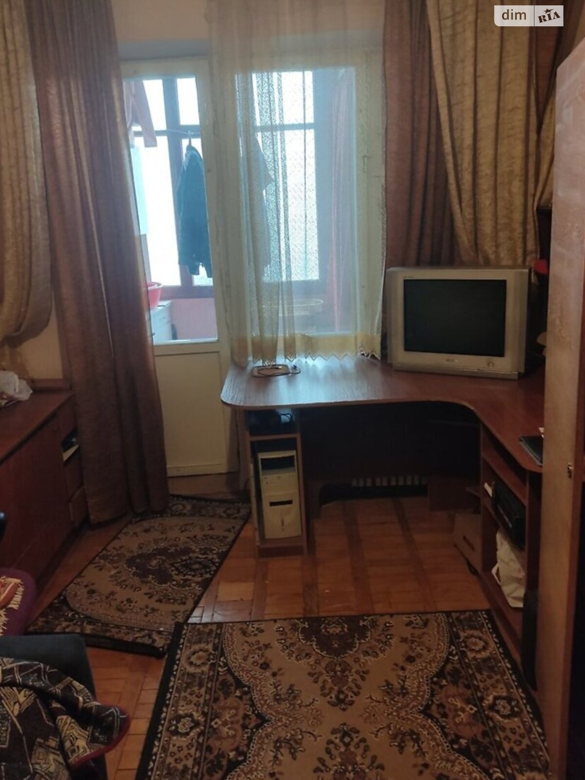 Продажа трехкомнатной квартиры в Тернополе, на ул. Симоненко Василия, район Аляска фото 1 Продажа трехкомнатной квартиры в Тернополе, на ул. Симоненко Василия, район Аляска фото 1