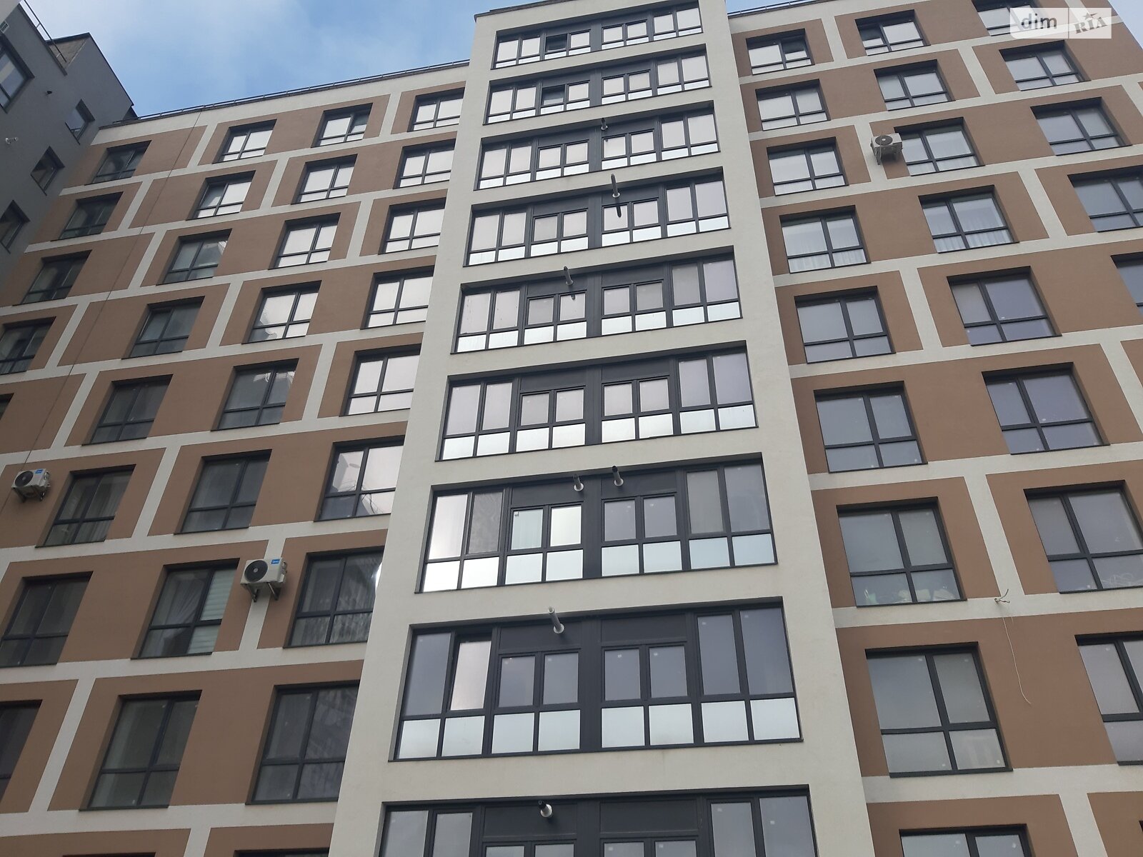 Продаж трикімнатної квартири в Тернополі, на вул. Текстильна 24Г, район Аляска фото 1 Продаж трикімнатної квартири в Тернополі, на вул. Текстильна 24Г, район Аляска фото 1