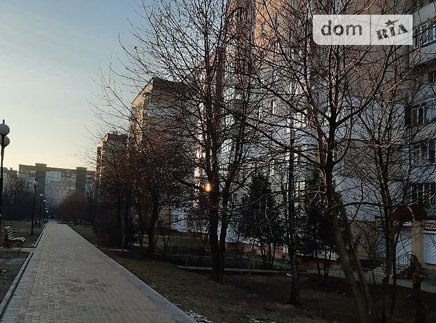 Продажа двухкомнатной квартиры в Тернополе, на бул. Вишневецкого Дмитрия район Аляска фото 2 Продажа двухкомнатной квартиры в Тернополе, на бул. Вишневецкого Дмитрия район Аляска фото 2