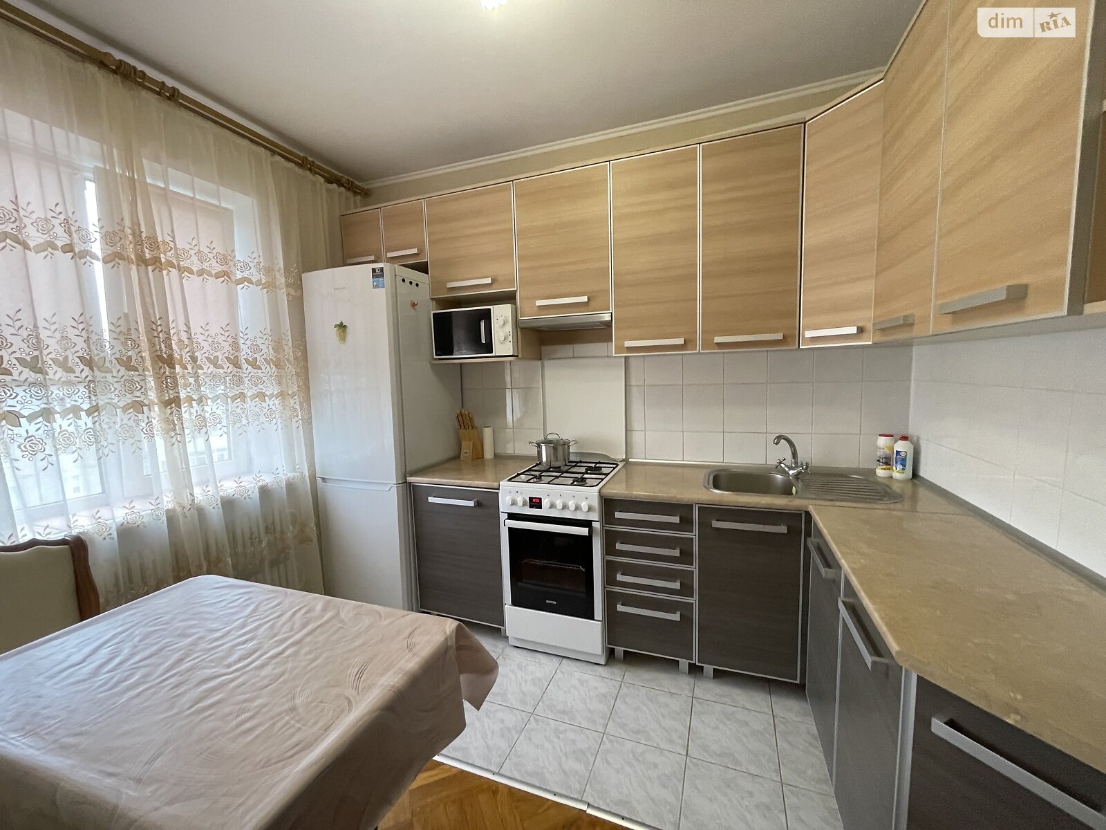 Продаж двокімнатної квартири в Тернополі, на бул. Вишневецького Дмитра, район Аляска фото 1 Продаж двокімнатної квартири в Тернополі, на бул. Вишневецького Дмитра, район Аляска фото 1