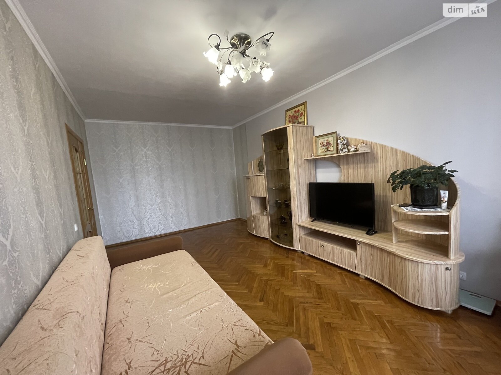 Продаж двокімнатної квартири в Тернополі, на бул. Вишневецького Дмитра, район Аляска фото 1 Продаж двокімнатної квартири в Тернополі, на бул. Вишневецького Дмитра, район Аляска фото 1