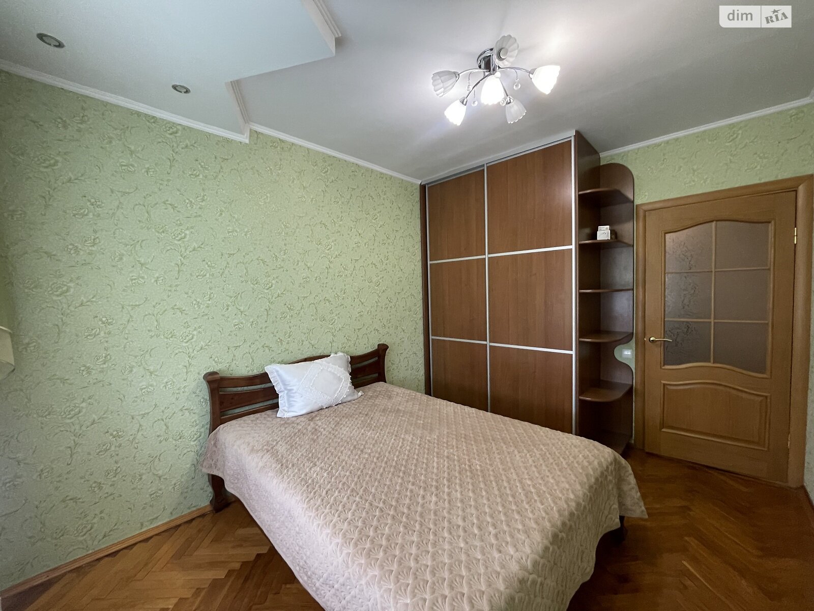 Продаж двокімнатної квартири в Тернополі, на бул. Вишневецького Дмитра, район Аляска фото 1 Продаж двокімнатної квартири в Тернополі, на бул. Вишневецького Дмитра, район Аляска фото 1