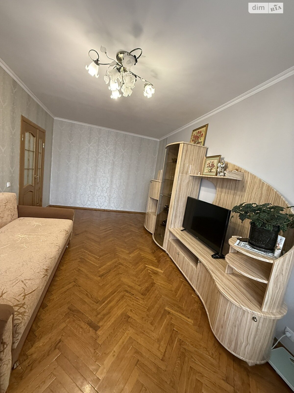 Продажа двухкомнатной квартиры в Тернополе, на бул. Вишневецкого Дмитрия, район Аляска фото 1 Продажа двухкомнатной квартиры в Тернополе, на бул. Вишневецкого Дмитрия, район Аляска фото 1
