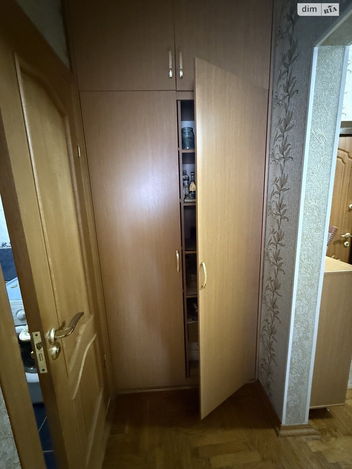 Продажа двухкомнатной квартиры в Тернополе, на бул. Вишневецкого Дмитрия, район Аляска фото 1 Продажа двухкомнатной квартиры в Тернополе, на бул. Вишневецкого Дмитрия, район Аляска фото 1