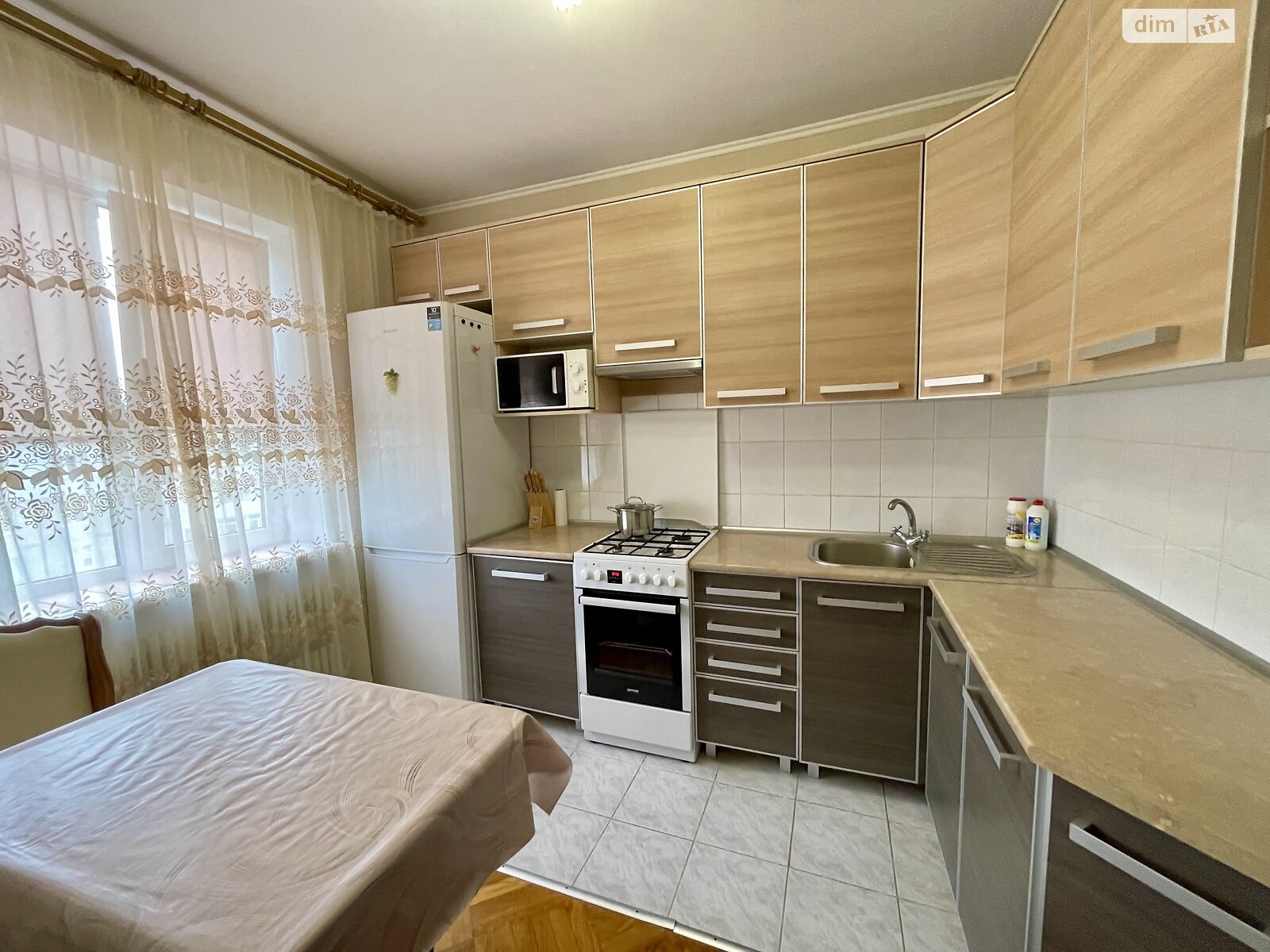 Продаж двокімнатної квартири в Тернополі, на бул. Вишневецького Дмитра, район Аляска фото 1 Продаж двокімнатної квартири в Тернополі, на бул. Вишневецького Дмитра, район Аляска фото 1