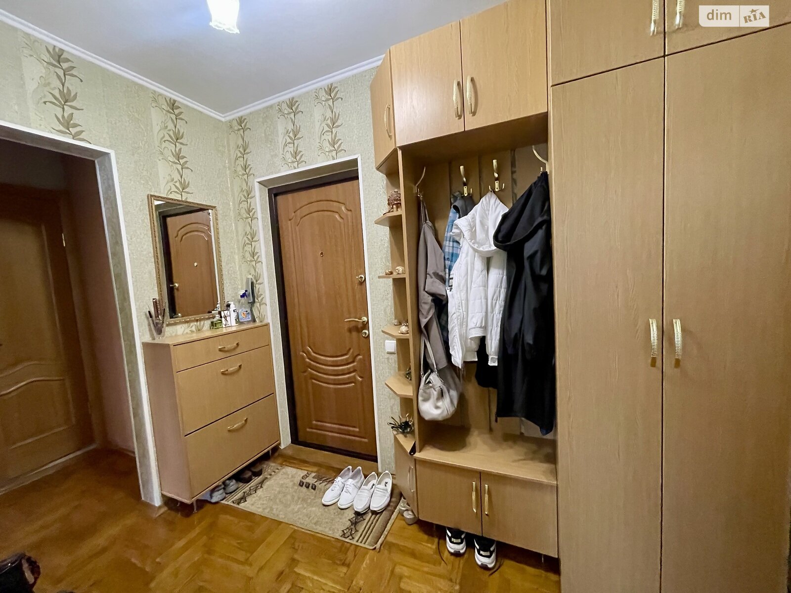 Продаж двокімнатної квартири в Тернополі, на бул. Вишневецького Дмитра, район Аляска фото 1 Продаж двокімнатної квартири в Тернополі, на бул. Вишневецького Дмитра, район Аляска фото 1
