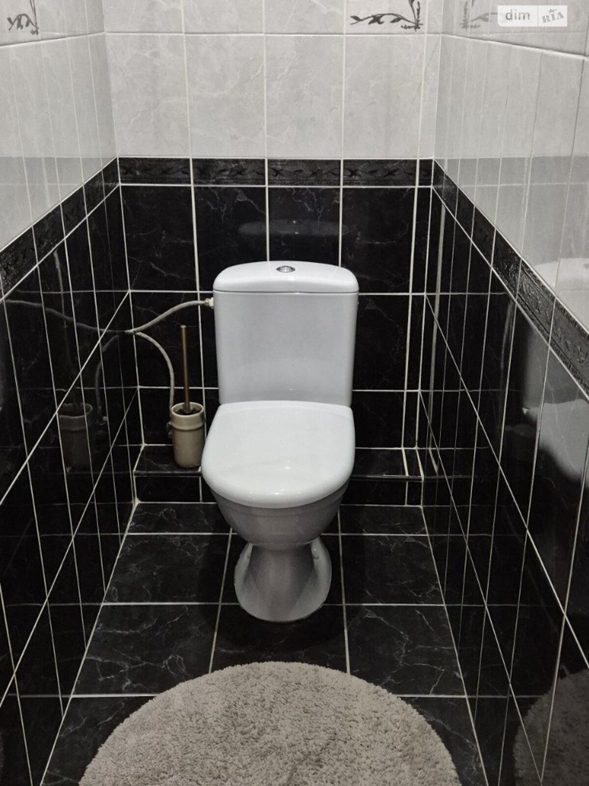 Продажа трехкомнатной квартиры в Тернополе, на бул. Вишневецкого Дмитрия, район Аляска фото 1