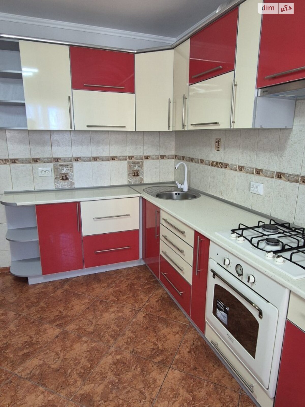 Продажа трехкомнатной квартиры в Тернополе, на бул. Вишневецкого Дмитрия, район Аляска фото 1