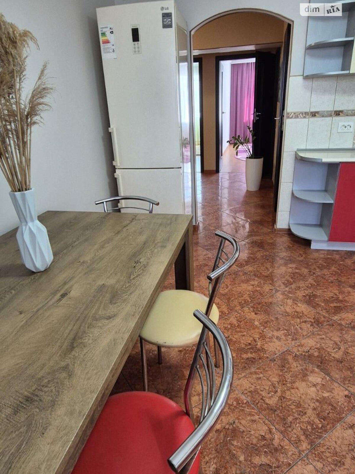 Продажа трехкомнатной квартиры в Тернополе, на бул. Вишневецкого Дмитрия, район Аляска фото 1