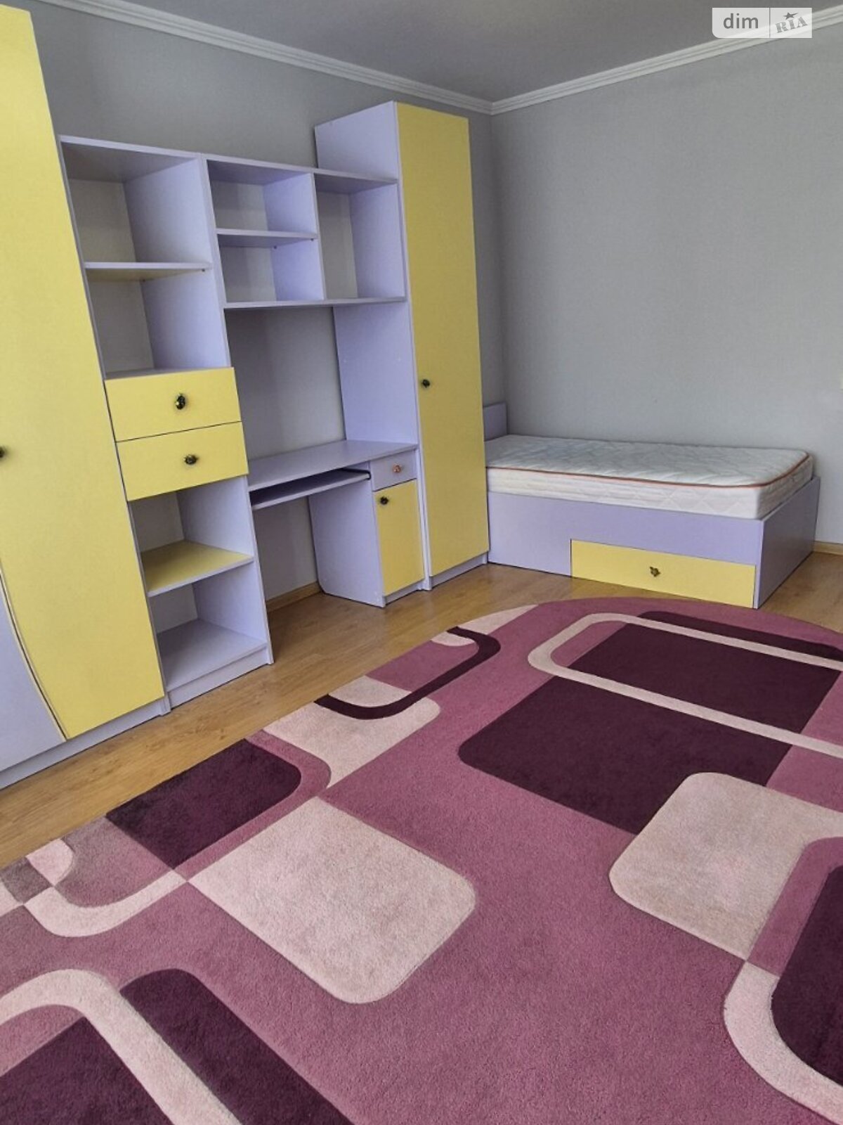 Продажа трехкомнатной квартиры в Тернополе, на бул. Вишневецкого Дмитрия, район Аляска фото 1