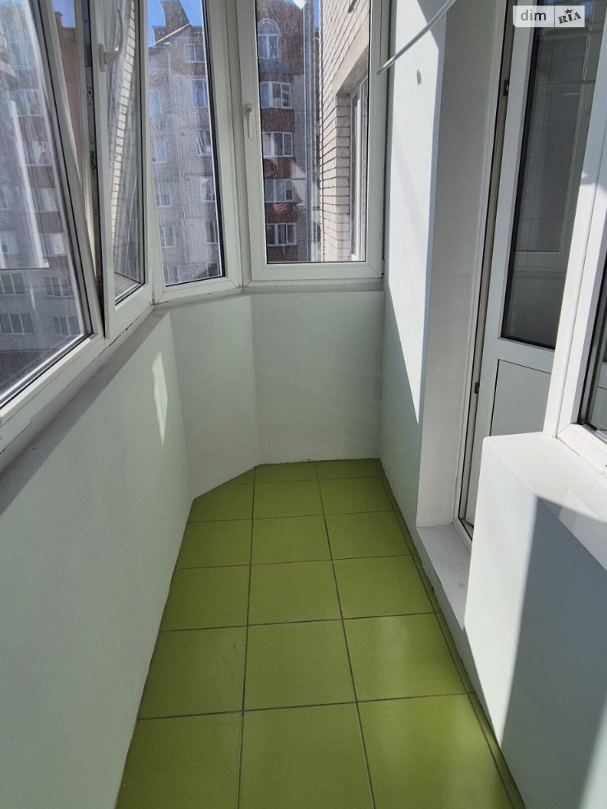 Продажа трехкомнатной квартиры в Тернополе, на бул. Вишневецкого Дмитрия, район Аляска фото 1