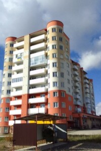 Продаж трикімнатної квартири в Тернополі, на вул. Володимира Великого, район Аляска фото 2