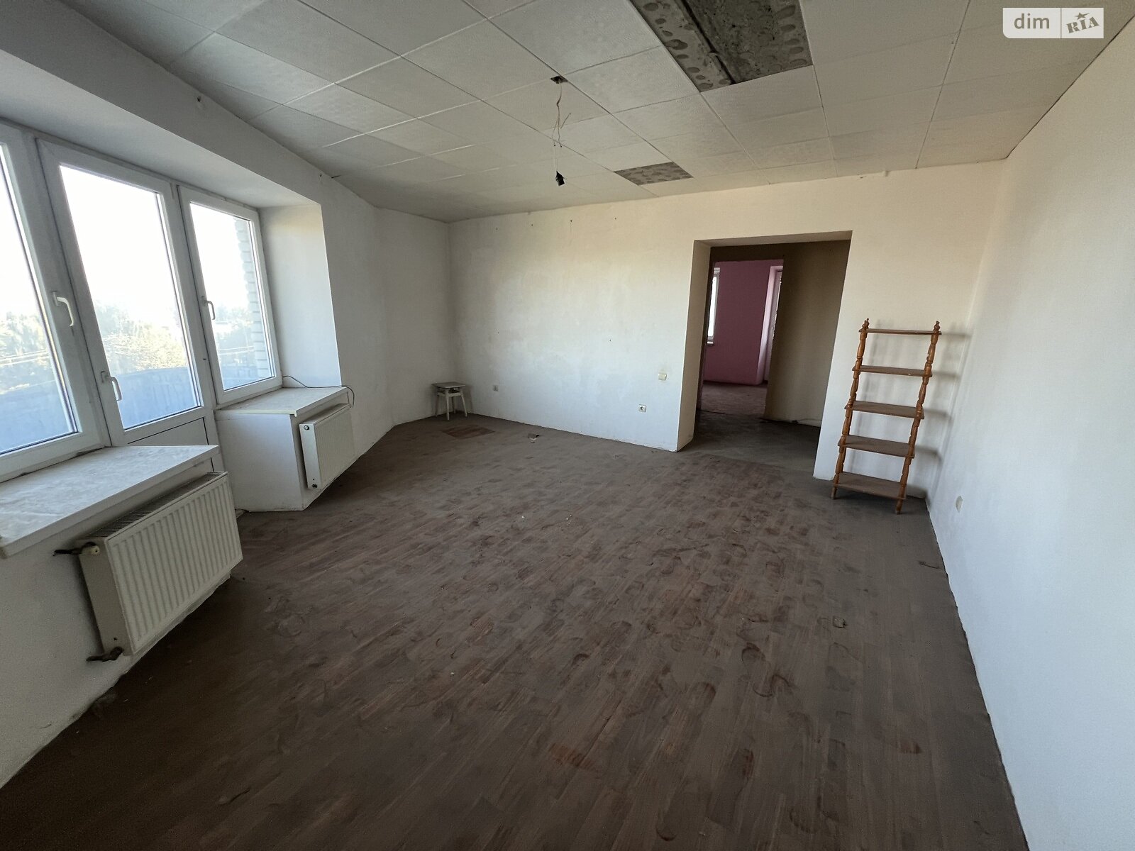 Продаж трикімнатної квартири в Тернополі, на вул. Володимира Великого, район Аляска фото 1