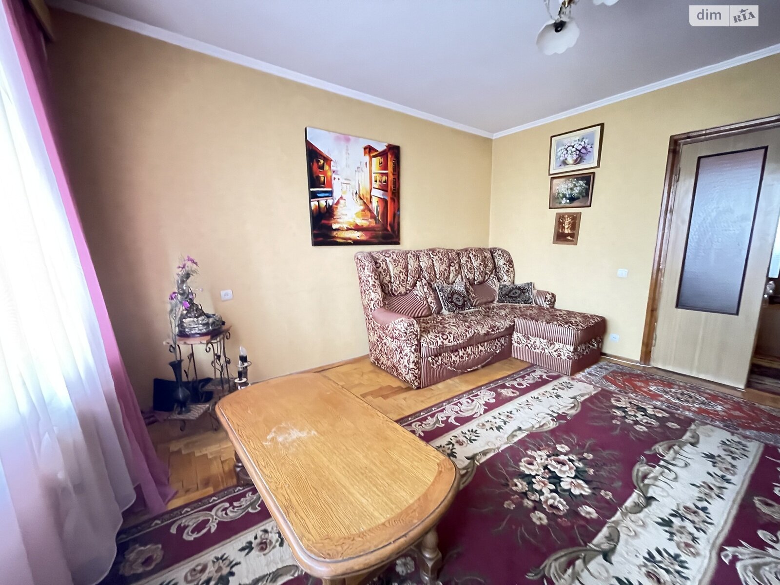 Продаж трикімнатної квартири в Тернополі, на вул. Симоненка Василя 4-А, район Аляска фото 1