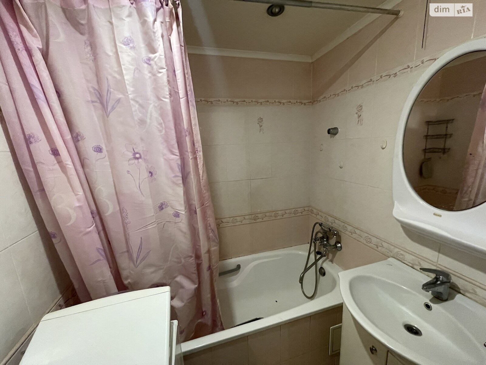 Продаж трикімнатної квартири в Тернополі, на вул. Симоненка Василя 4-А, район Аляска фото 1