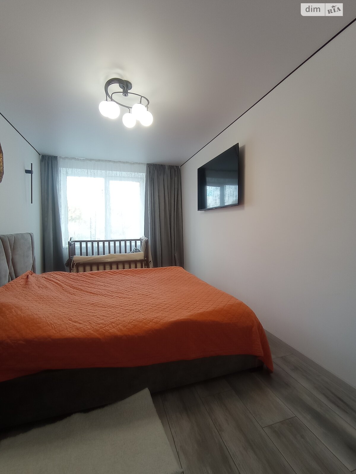 Продаж трикімнатної квартири в Тернополі, на вул. Володимира Великого, район Аляска фото 1