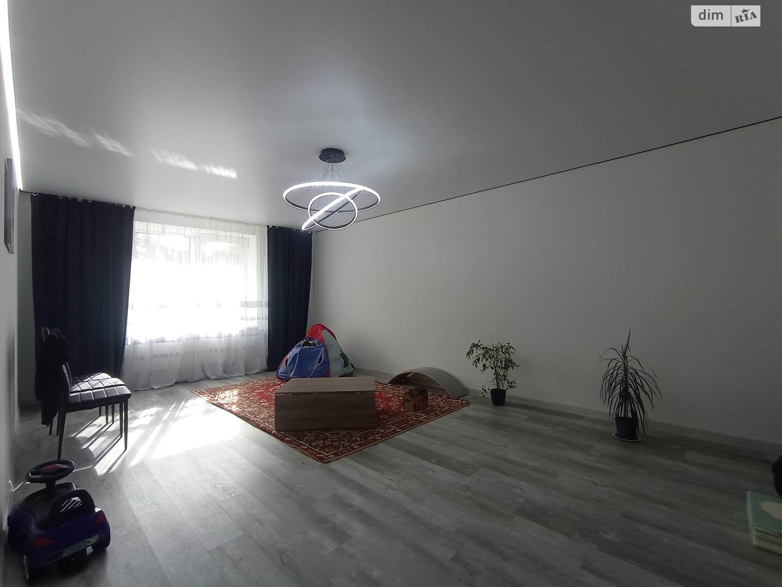 Продаж трикімнатної квартири в Тернополі, на вул. Володимира Великого, район Аляска фото 1