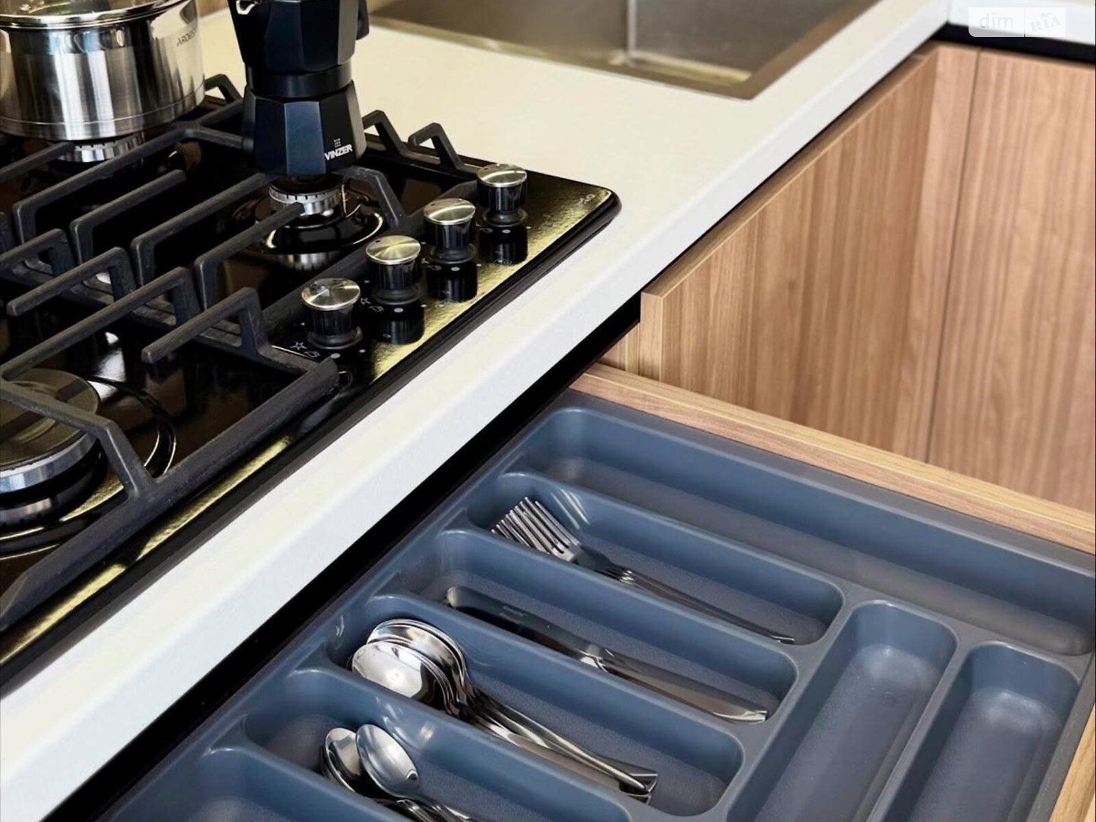 Продаж однокімнатної квартири в Тернополі, на вул. Володимира Великого 17, район Аляска фото 1