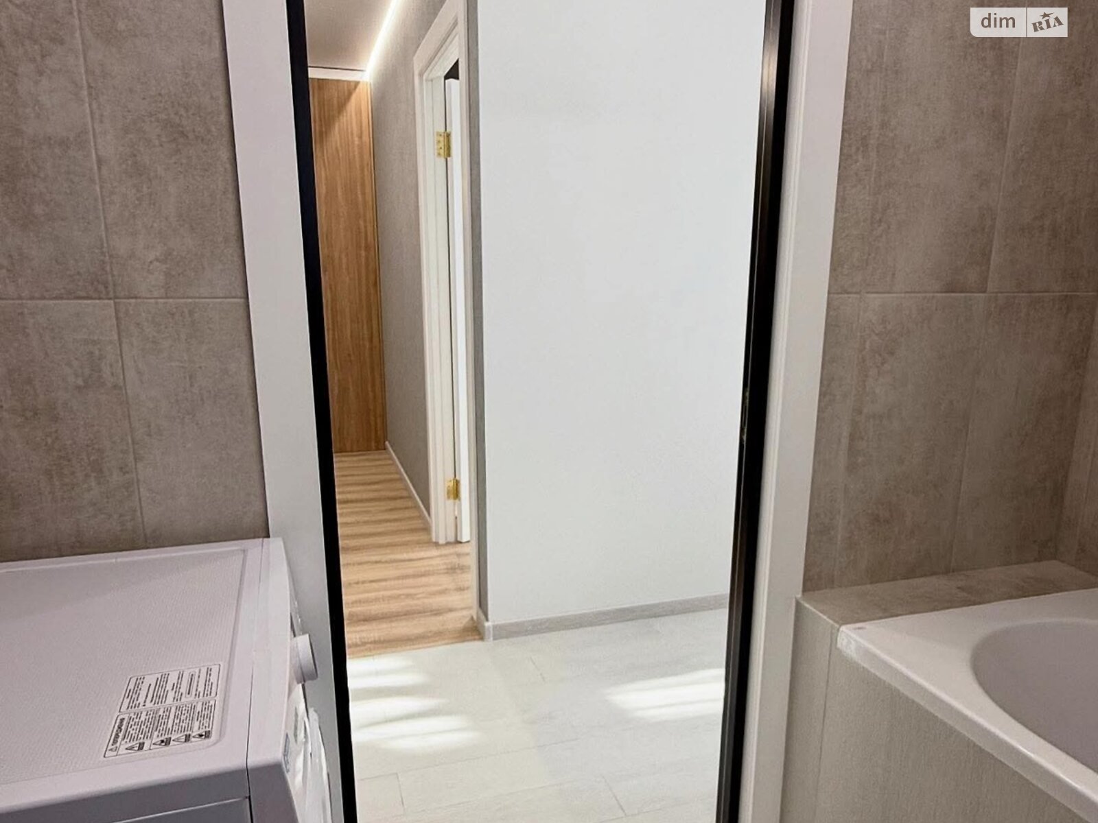 Продаж однокімнатної квартири в Тернополі, на вул. Володимира Великого 17, район Аляска фото 1