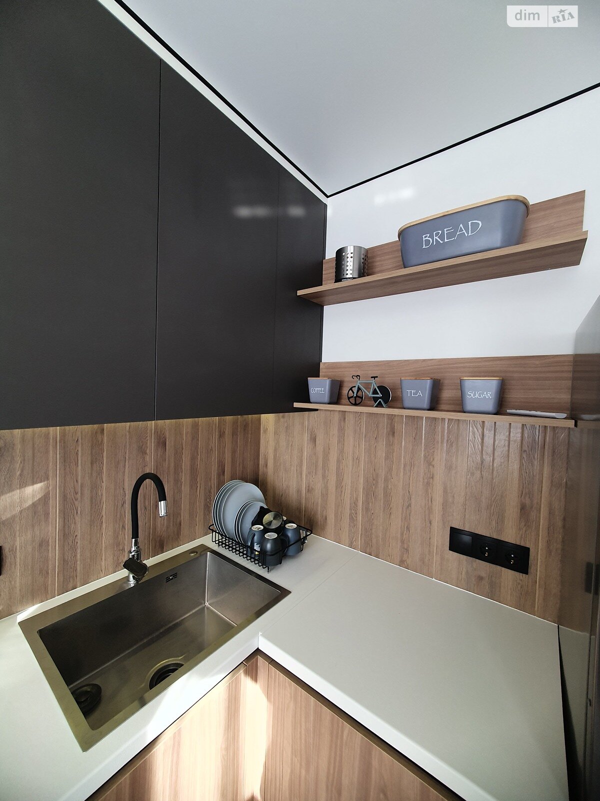 Продаж однокімнатної квартири в Тернополі, на вул. Володимира Великого 17, район Аляска фото 1