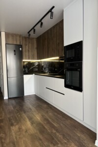 Продаж двокімнатної квартири в Тернополі, на вул. Володимира Великого, район Аляска фото 2