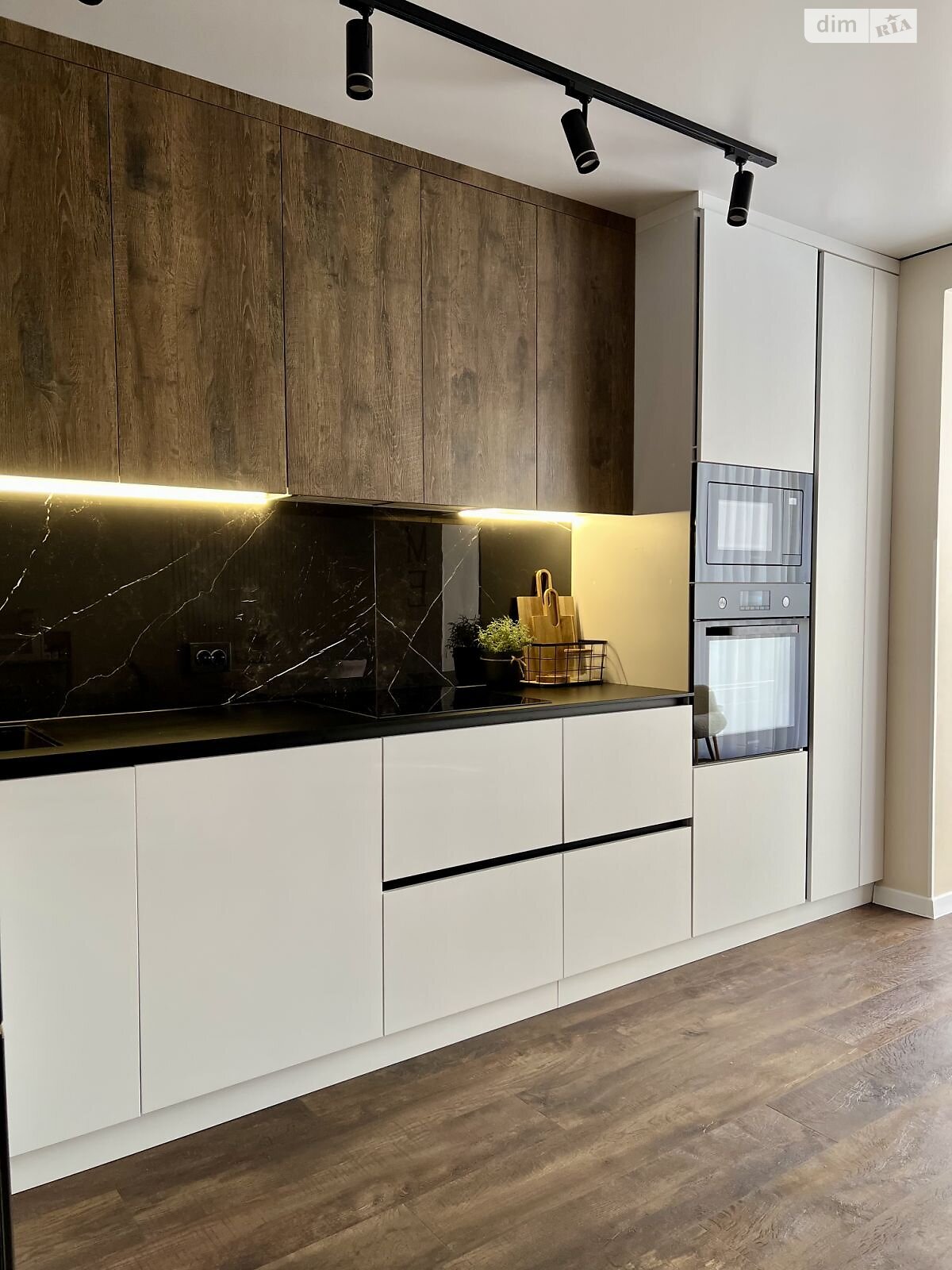 Продаж двокімнатної квартири в Тернополі, на вул. Володимира Великого, район Аляска фото 1