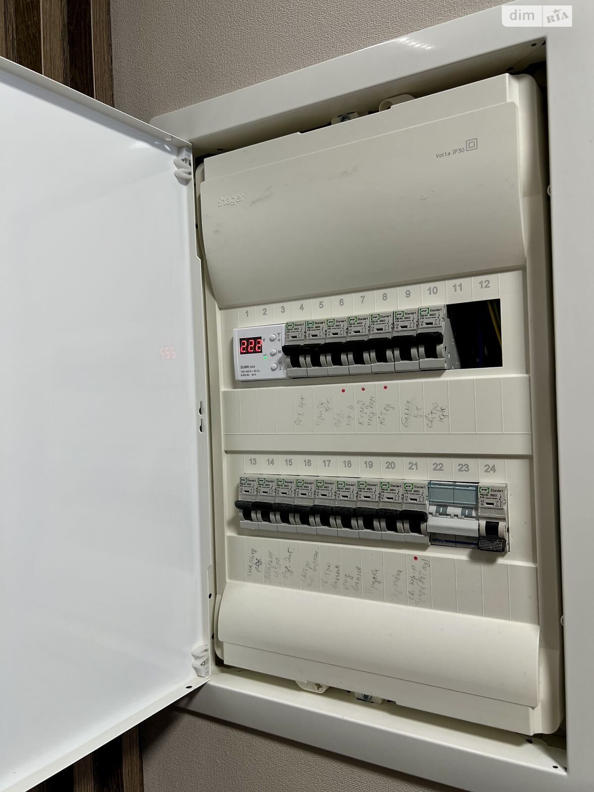 Продаж двокімнатної квартири в Тернополі, на вул. Володимира Великого, район Аляска фото 1