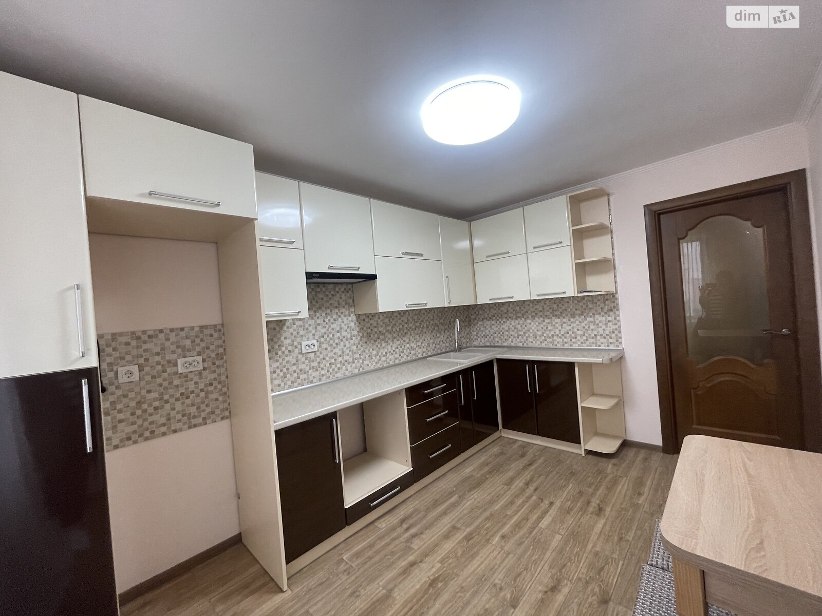 Продаж однокімнатної квартири в Тернополі, на вул. Яреми, район Аляска фото 1 Продаж однокімнатної квартири в Тернополі, на вул. Яреми, район Аляска фото 1