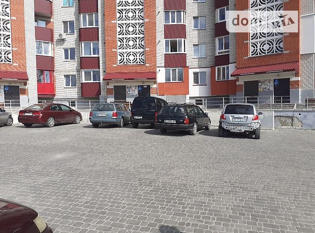 Продажа трехкомнатной квартиры в Тернополе, на В.ВЕЛИКОГО район Аляска фото 1 Продажа трехкомнатной квартиры в Тернополе, на В.ВЕЛИКОГО район Аляска фото 1