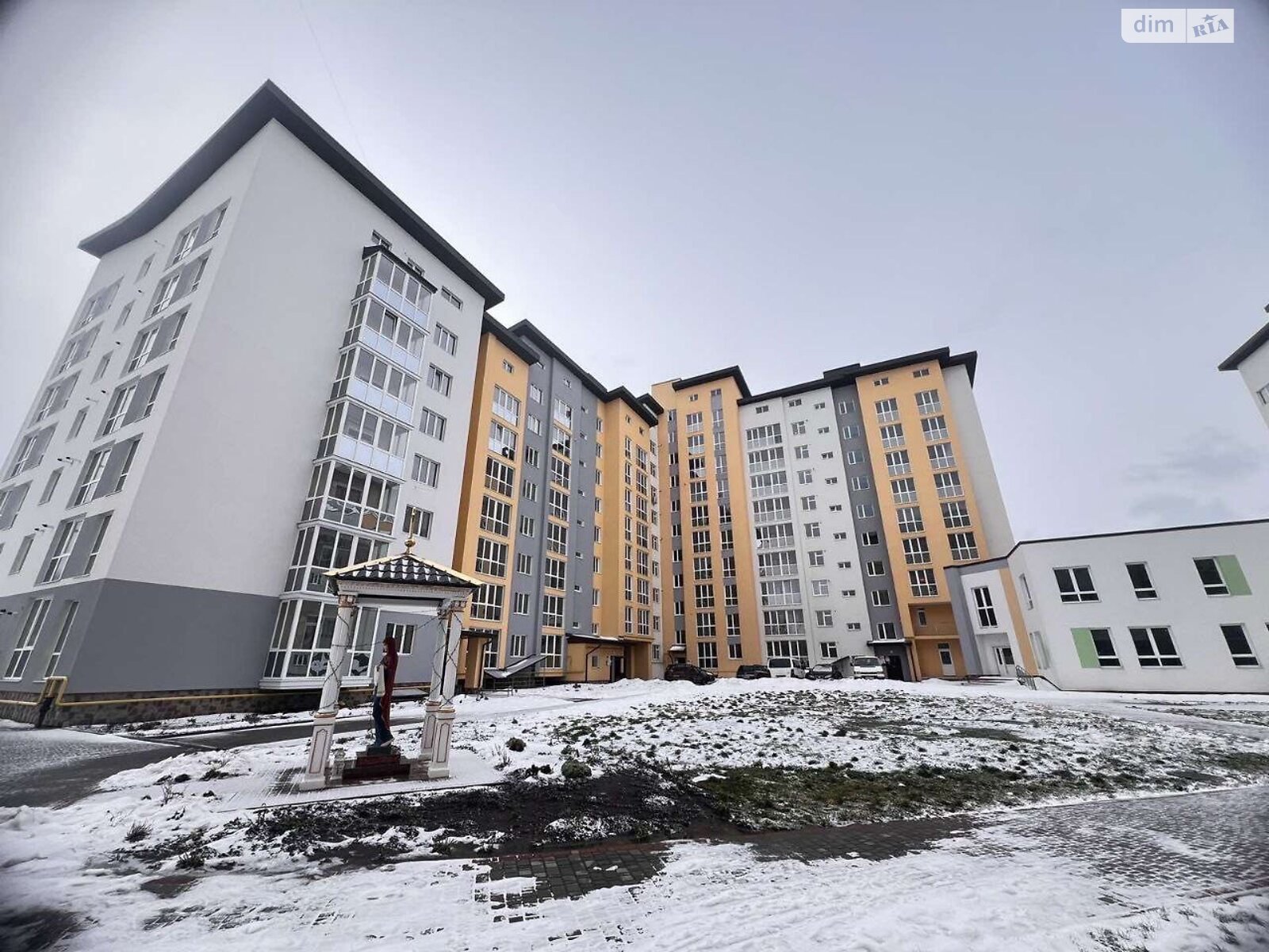 Продажа трехкомнатной квартиры в Тернополе, на ул. Микулинецкая 116С, район Авторынок фото 1