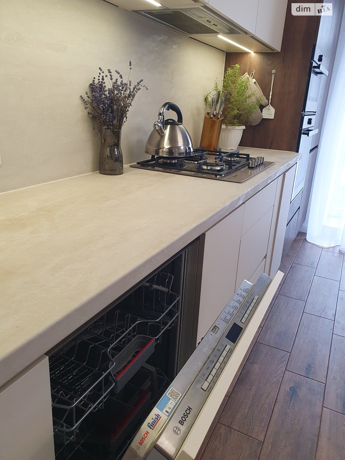 Продажа трехкомнатной квартиры в Тернополе, на ул. Микулинецкая 116П, район Авторынок фото 1 Продажа трехкомнатной квартиры в Тернополе, на ул. Микулинецкая 116П, район Авторынок фото 1