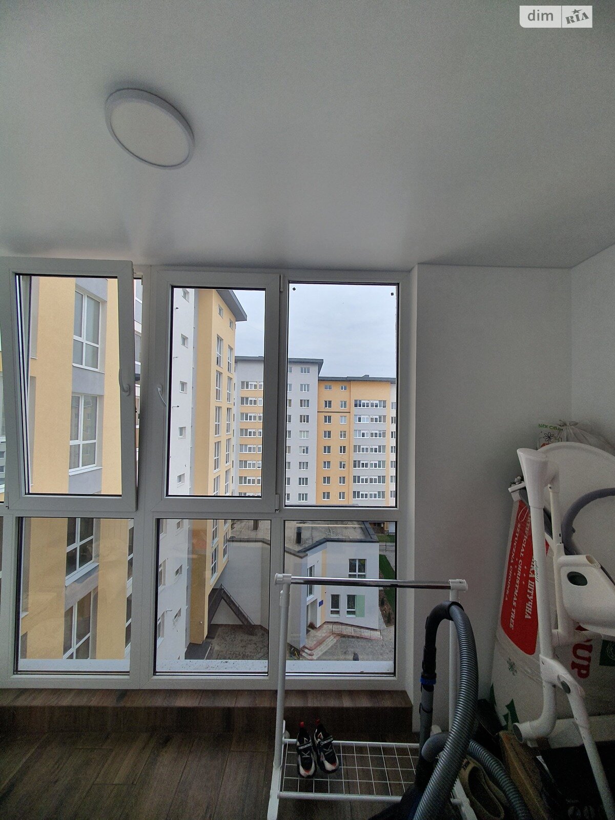 Продажа трехкомнатной квартиры в Тернополе, на ул. Микулинецкая 116П, район Авторынок фото 1 Продажа трехкомнатной квартиры в Тернополе, на ул. Микулинецкая 116П, район Авторынок фото 1