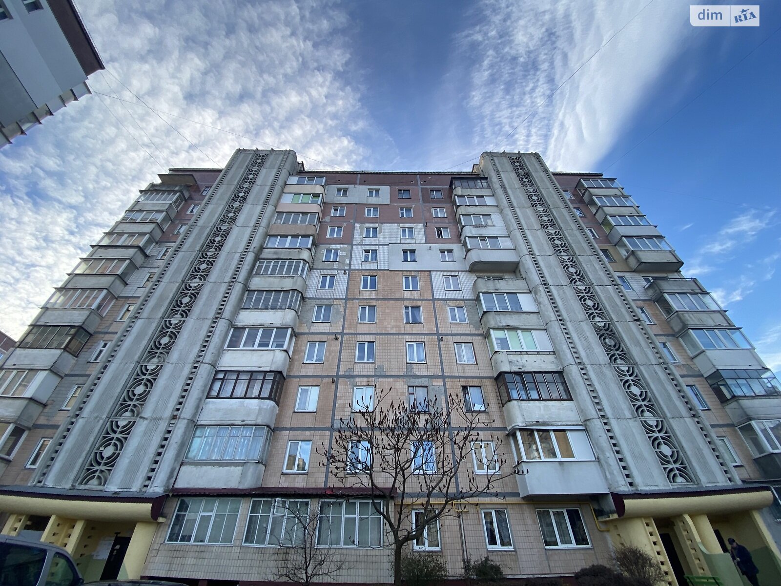 Продажа трехкомнатной квартиры в Тернополе, на ул. 15-го Апреля 29, район Бам фото 1