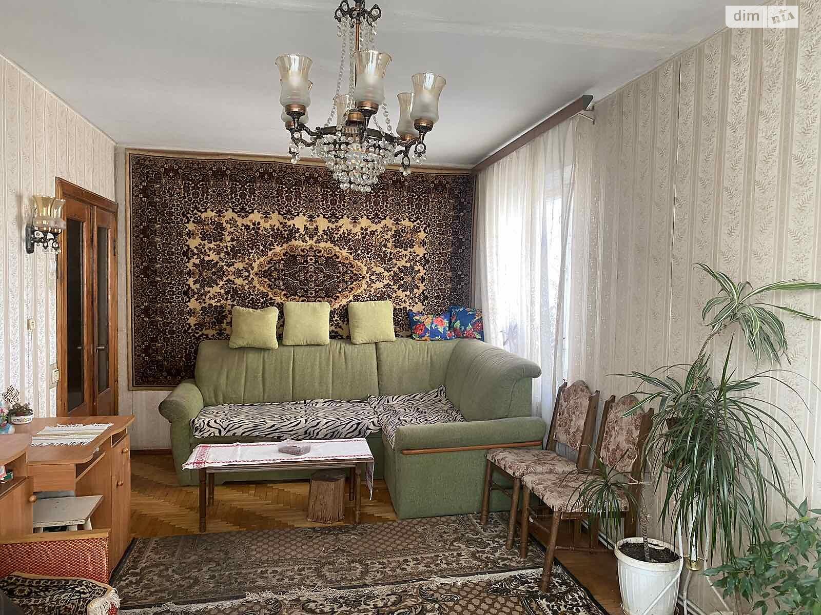 Продажа четырехкомнатной квартиры в Тернополе, на ул. 15-го Апреля, район Бам фото 1